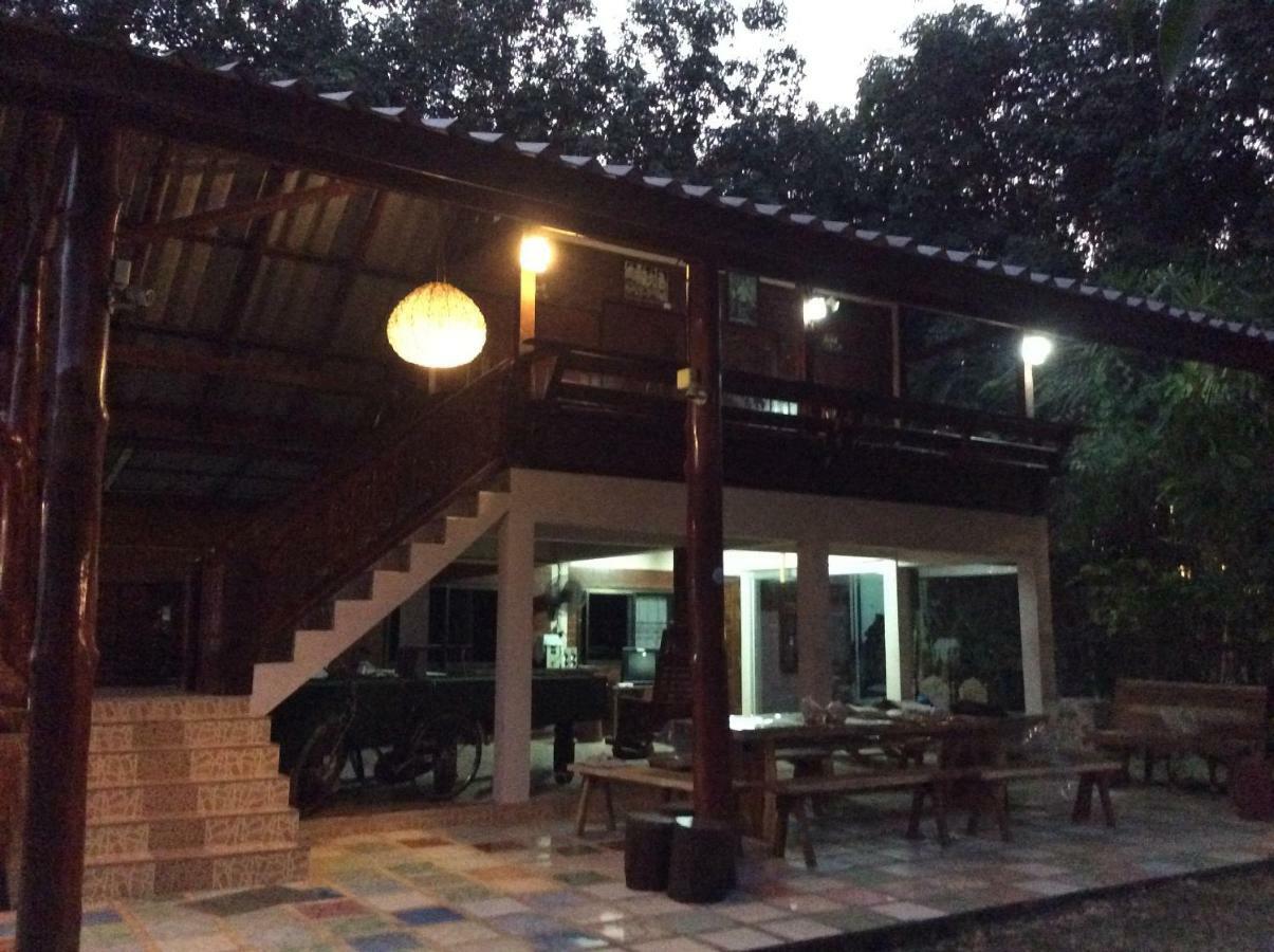 Settee Homestay Nan Exterior foto